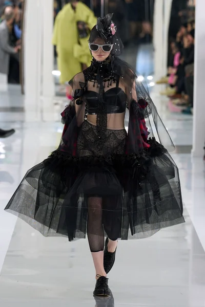 Look 31